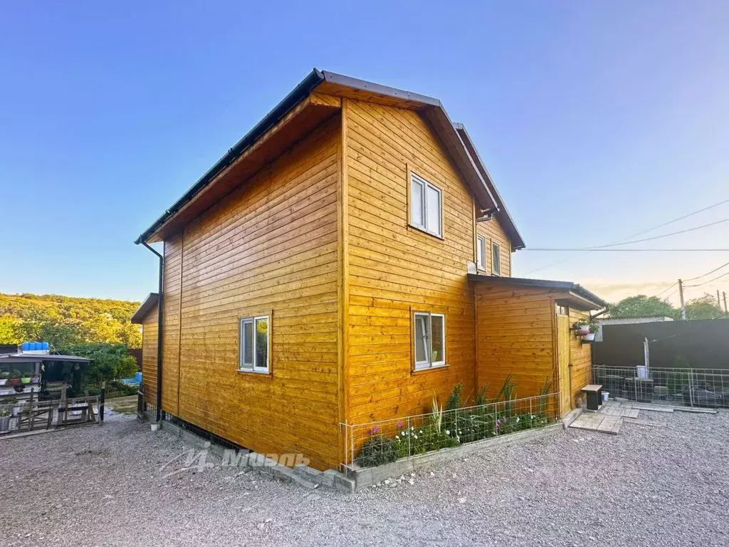 Дом в Севастополь ул. Батарейная, 56 (130 м) - Фото 1