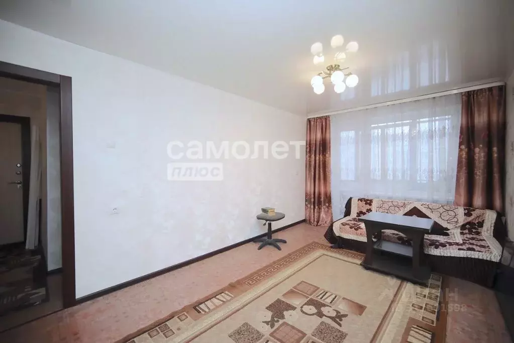 2-к кв. Кемеровская область, Кемерово бул. Строителей, 16 (46.0 м) - Фото 0