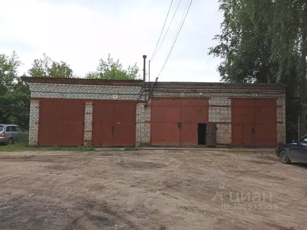 Гараж в Кировская область, Луза пер. 1-й Набережный, 22 (40 м) - Фото 1