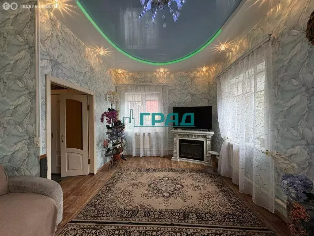 3-комнатная квартира: Новый Городок, Семиреченская улица, 7А (67.9 м) - Фото 0