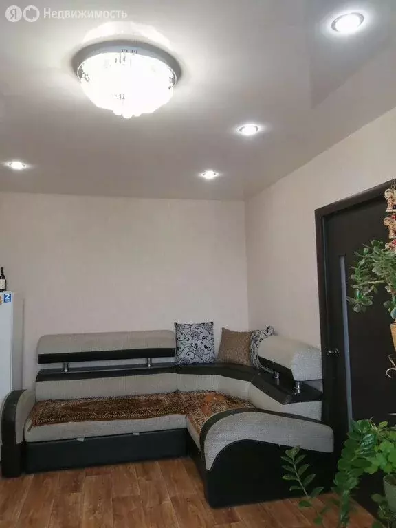 4-комнатная квартира: Курган, Чернореченская улица, 101 (61.3 м) - Фото 2