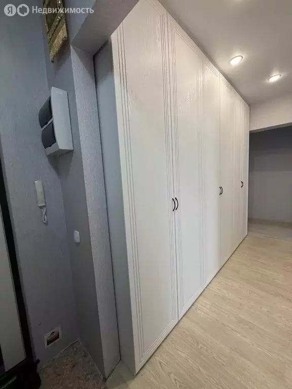 3-комнатная квартира: Уфа, улица Миловская, 16 (61.3 м) - Фото 2