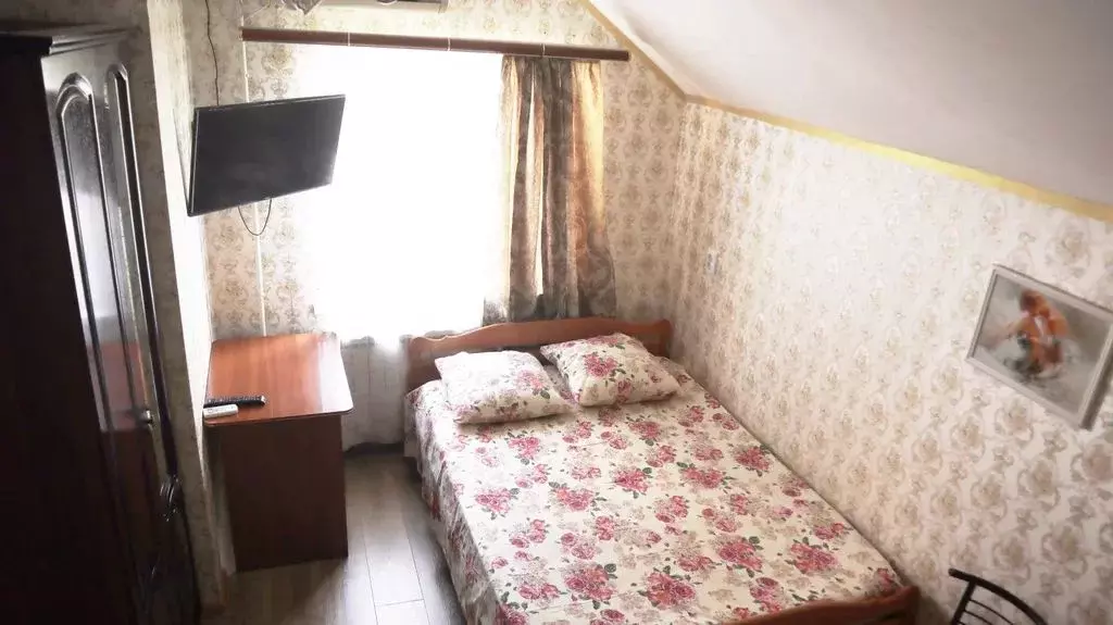 Дом в Краснодарский край, Сочи ул. Лазарева, 126 (50 м) - Фото 1