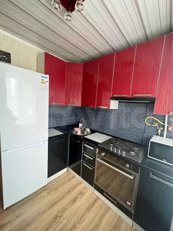 1-к. квартира, 32 м, 3/5 эт. - Фото 0