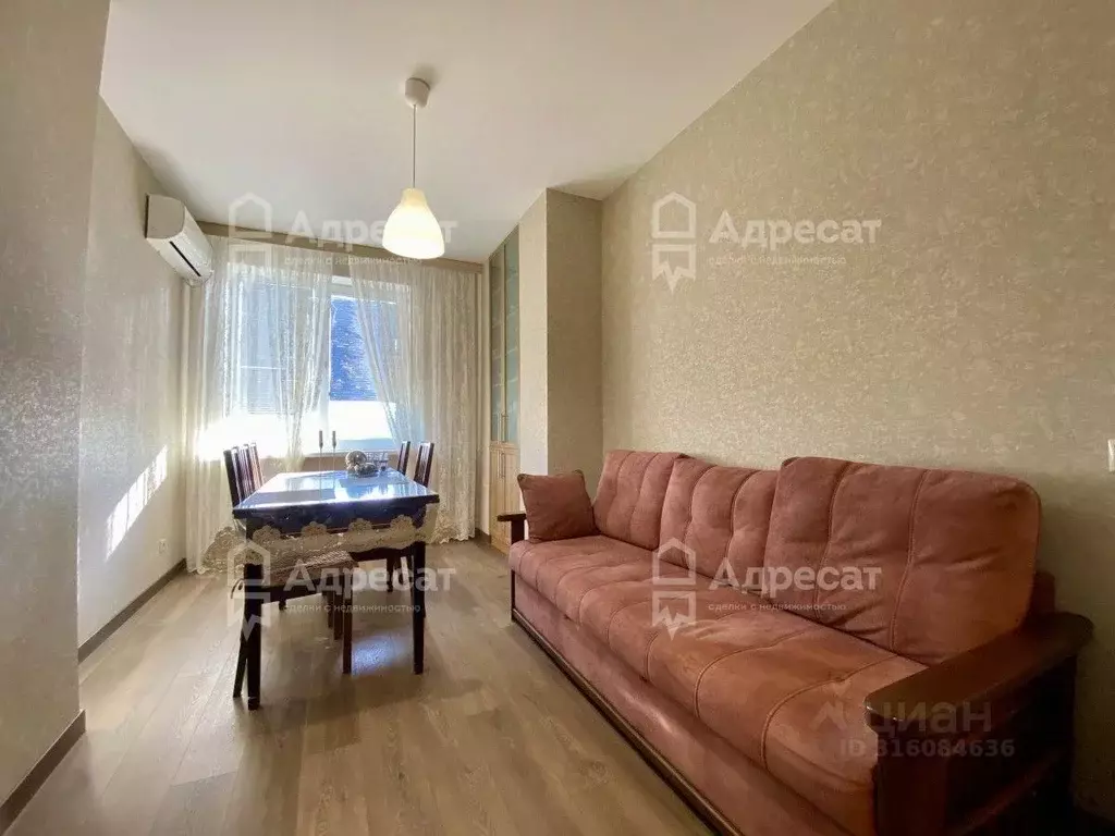 2-к кв. Волгоградская область, Волгоград Донецкая ул., 16а (69.8 м) - Фото 1