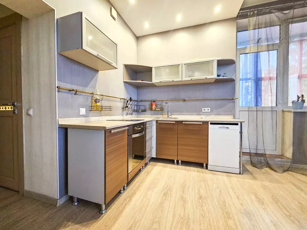 1-к кв. Иркутская область, Иркутск наб. Верхняя, 145/11 (45.0 м) - Фото 1