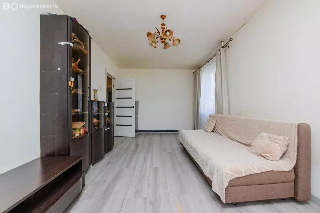 3-комнатная квартира: село Клёново, Октябрьская улица, 5 (62.2 м) - Фото 2