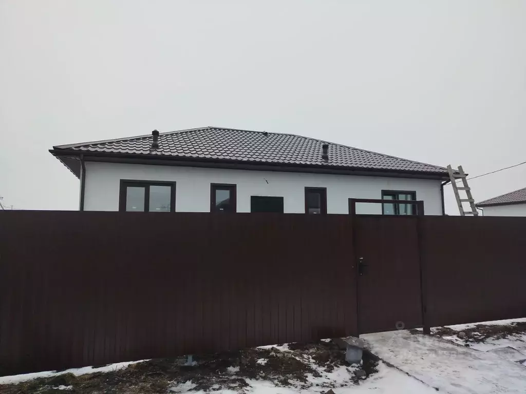 Дом в Омская область, Омский район, Магистральное с/пос, Деревня ... - Фото 2