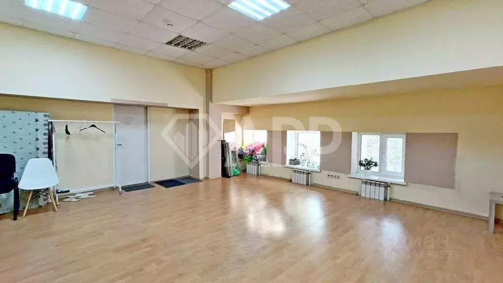 Помещение свободного назначения в Татарстан, Казань ул. Карбышева, ... - Фото 2