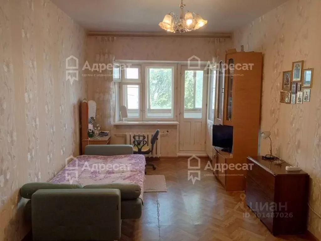 3-к кв. Волгоградская область, Волгоград ул. 64-й Армии, 137 (61.6 м) - Фото 0