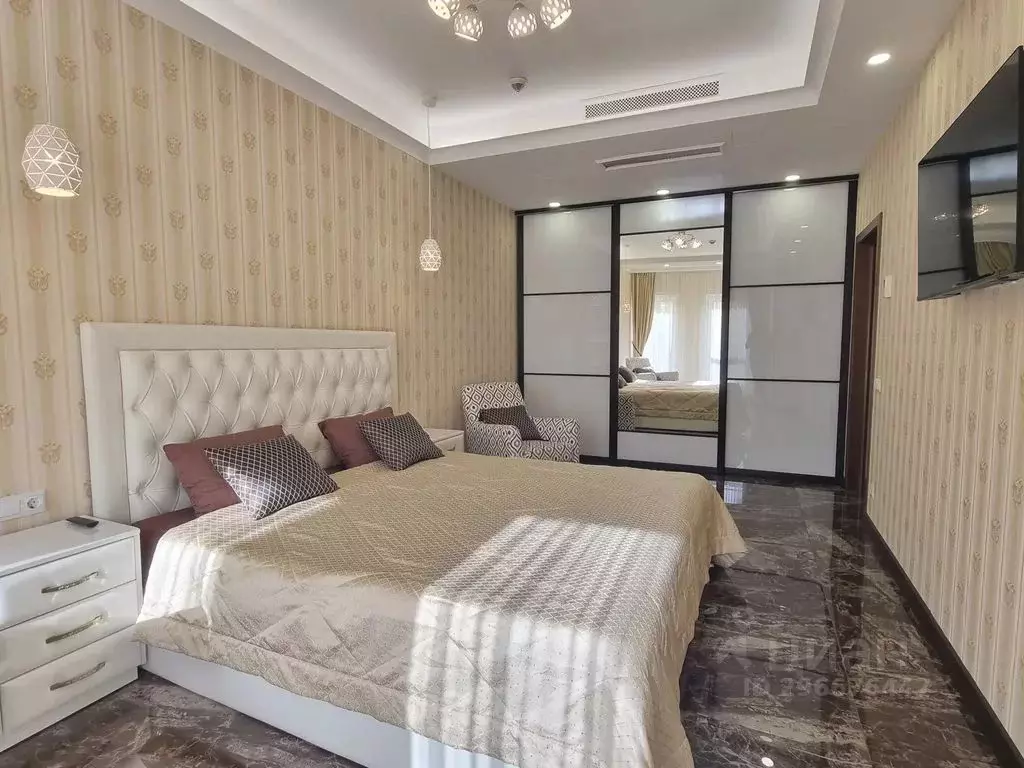 2-к кв. Крым, Ялта ул. Екатерининская, 3 (76.0 м) - Фото 1