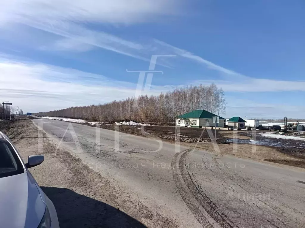 Помещение свободного назначения в Татарстан, Лаишевский район, с. ... - Фото 0
