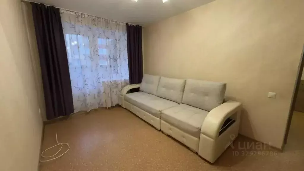 1-к кв. Татарстан, Альметьевск ул. Чернышевского, 46А (37.0 м) - Фото 2