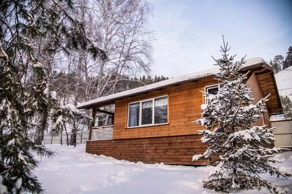 Дом в Красноярский край, Дивногорск городской округ, пос. Манский, ... - Фото 1