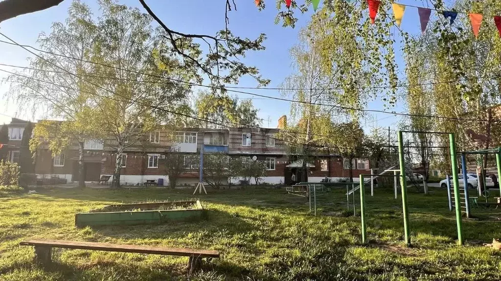 2-к кв. Тамбовская область, Сосновка рп ул. Молодежная, 1 (42.6 м) - Фото 1