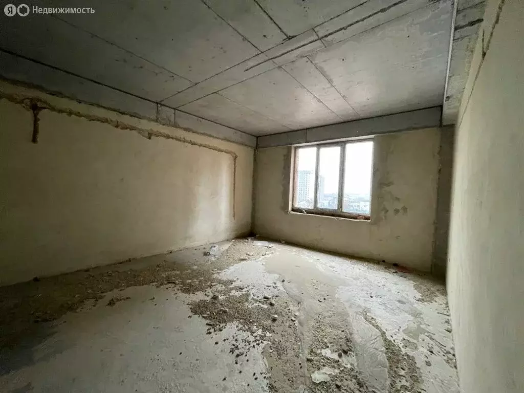 4-комнатная квартира: Махачкала, улица Братьев Нурбагандовых, 41 ... - Фото 1