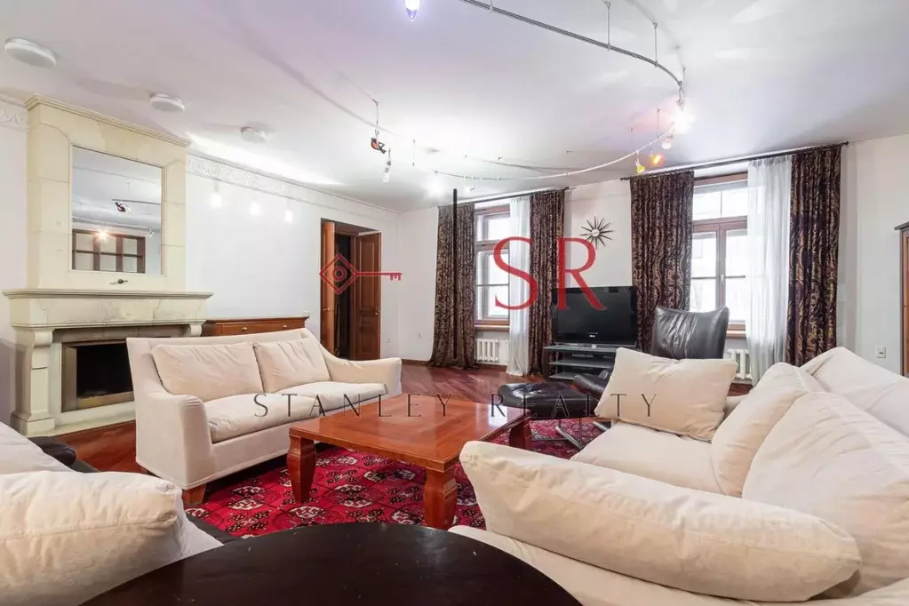 4-к кв. Санкт-Петербург Итальянская ул., 12Е (170.0 м) - Фото 0