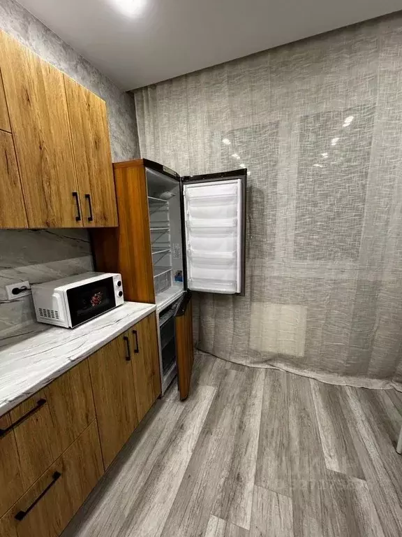 3-к кв. Новосибирская область, Новосибирск ул. Кирова, 276 (69.0 м) - Фото 1