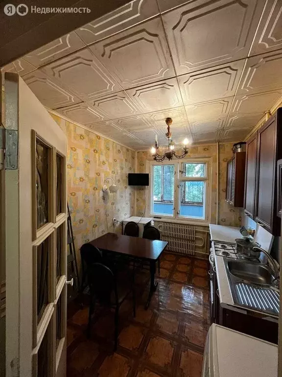 1-комнатная квартира: Волгоград, Казахская улица, 16 (45 м) - Фото 1
