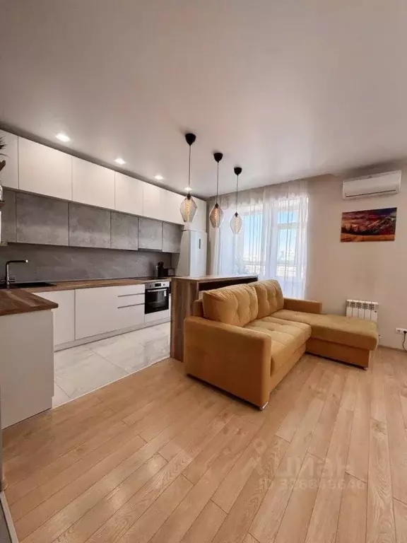 Студия Омская область, Омск ул. Булгакова, 3 (57.3 м) - Фото 1