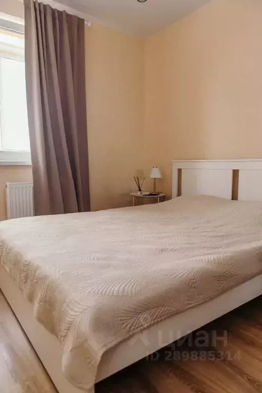 1-к кв. Татарстан, Казань ул. Рауиса Гареева, 105 (35.0 м) - Фото 1