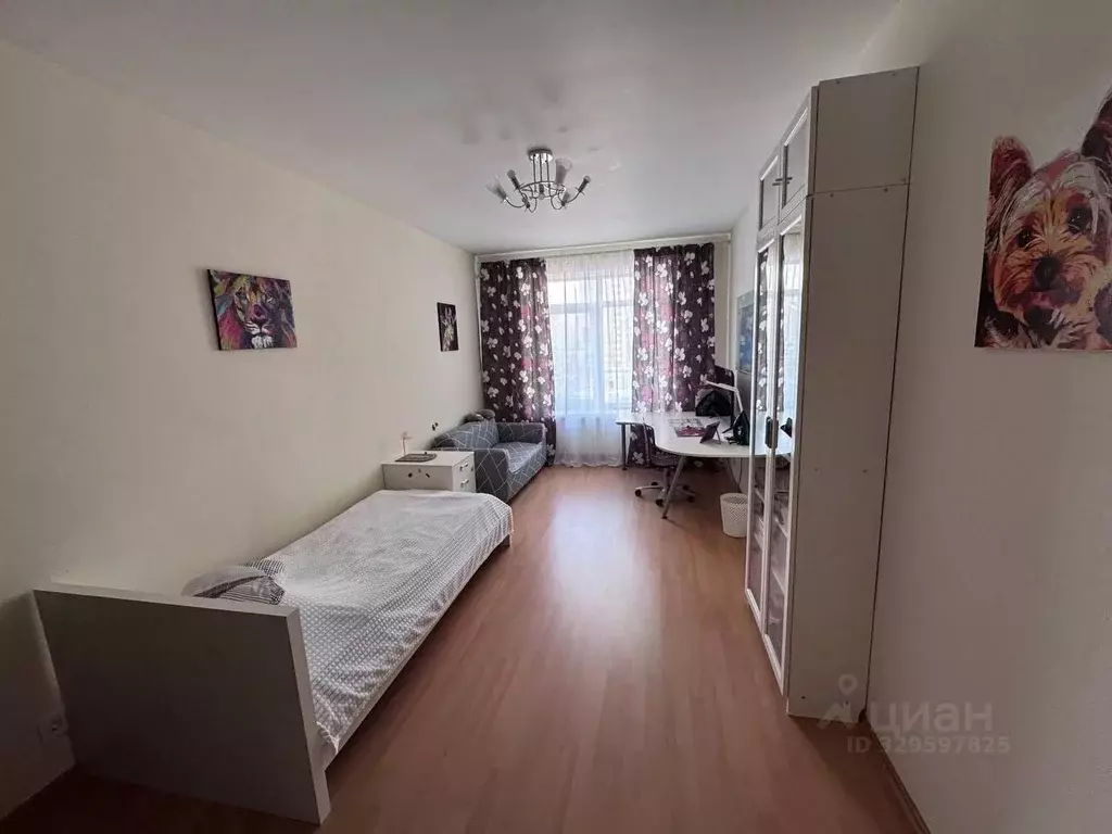 3-к кв. Свердловская область, Екатеринбург ул. Вайнера, 21 (107.0 м) - Фото 2