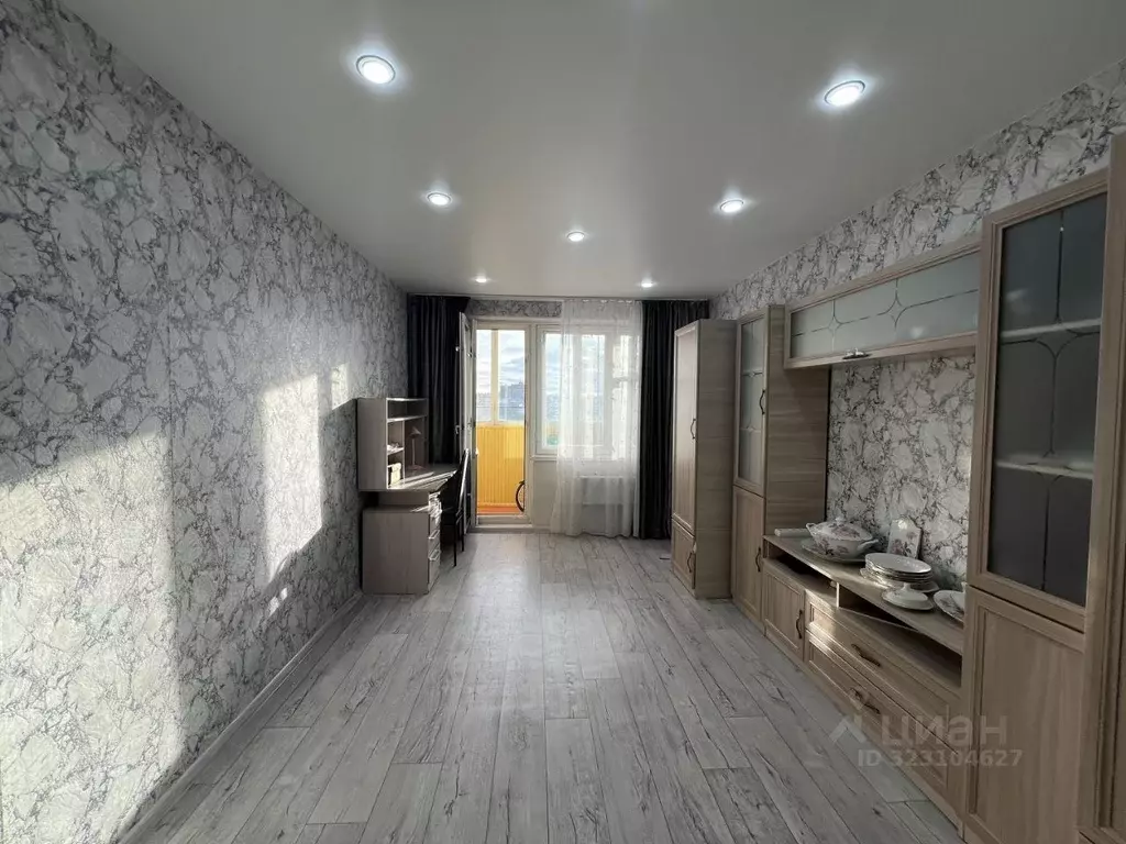 2-к кв. Псковская область, Псков Новгородская ул., 24 (47.0 м) - Фото 1