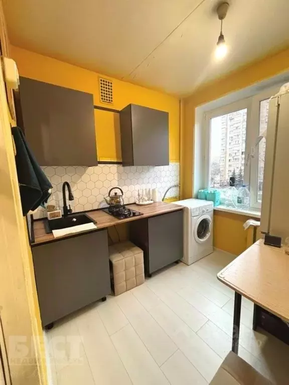 1-к кв. Москва ул. Симоновский Вал, 13К2 (31.6 м) - Фото 1