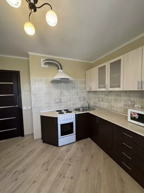 1-к. квартира, 45 м, 4/15 эт. - Фото 1