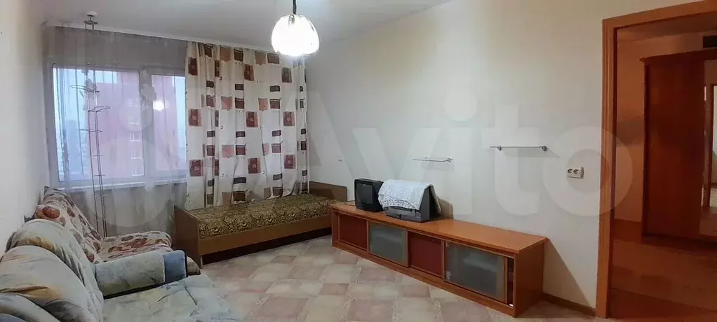 3-к. квартира, 60 м, 6/9 эт. - Фото 1
