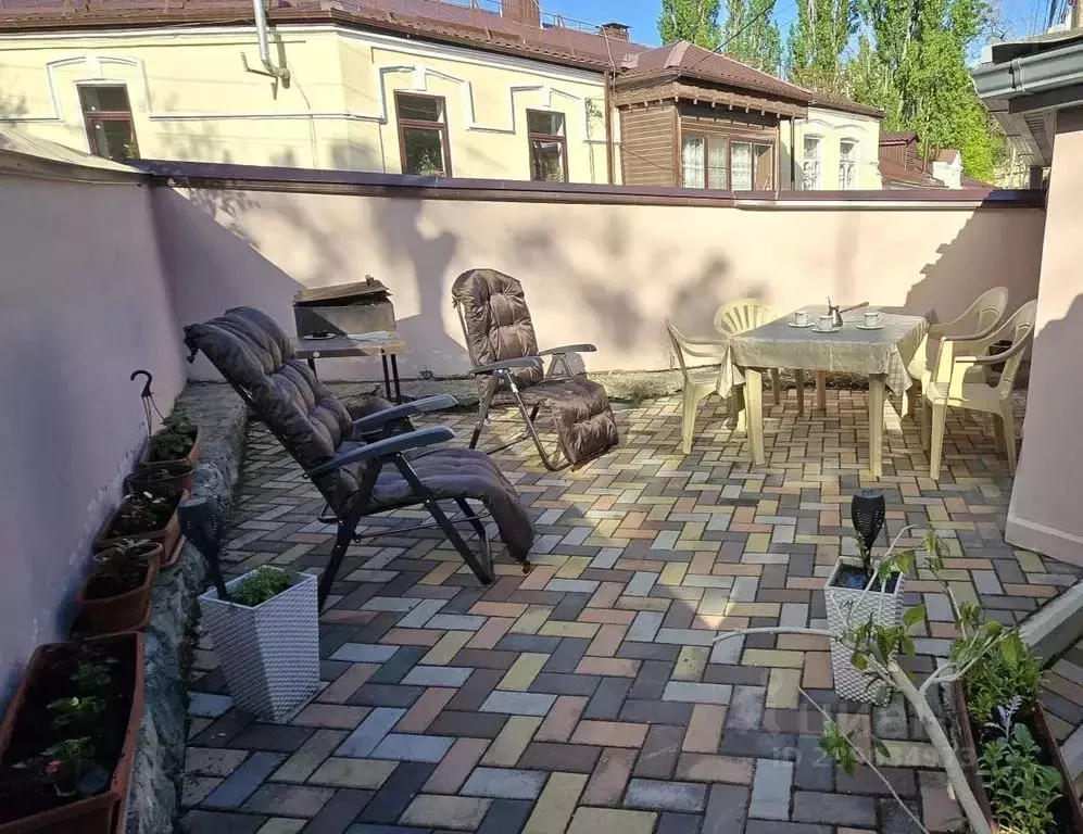 2-к кв. Ставропольский край, Кисловодск ул. Катыхина, 2 (60.0 м) - Фото 0