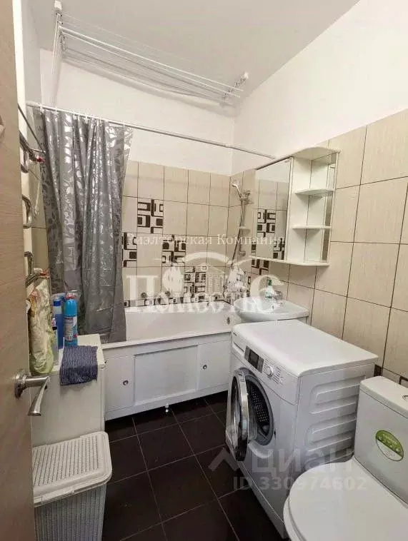 2-к кв. Иркутская область, Иркутск ул. Лермонтова, 81/15 (57.0 м) - Фото 2