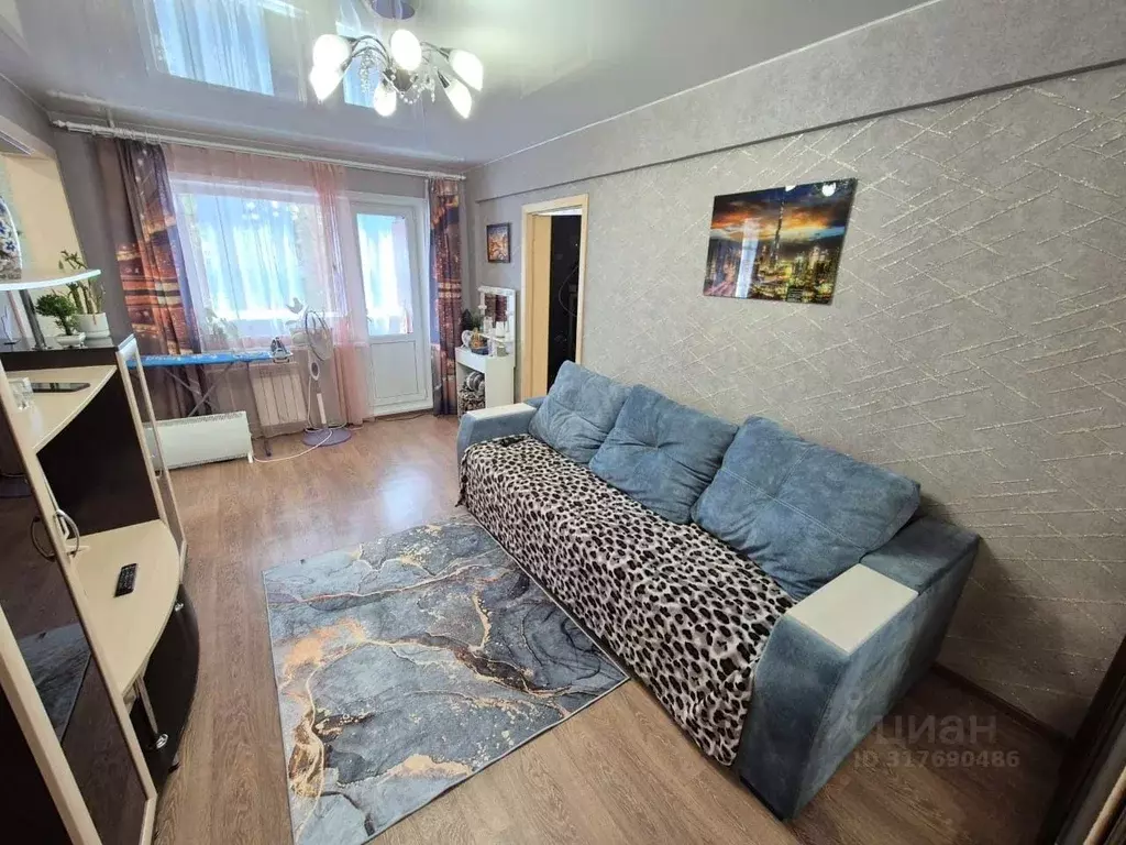 2-к кв. Иркутская область, Ангарск 12-й мкр, 11 (45.1 м) - Фото 0