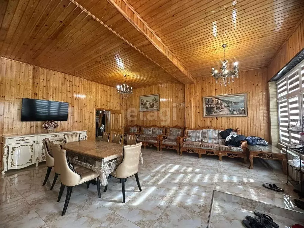 Дом в Ингушетия, Назрань ул. Чабиева (300 м) - Фото 0