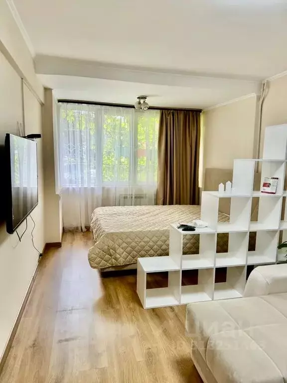1-к кв. Краснодарский край, Сочи Бытха мкр, ул. Бытха, 45 (33.0 м) - Фото 1