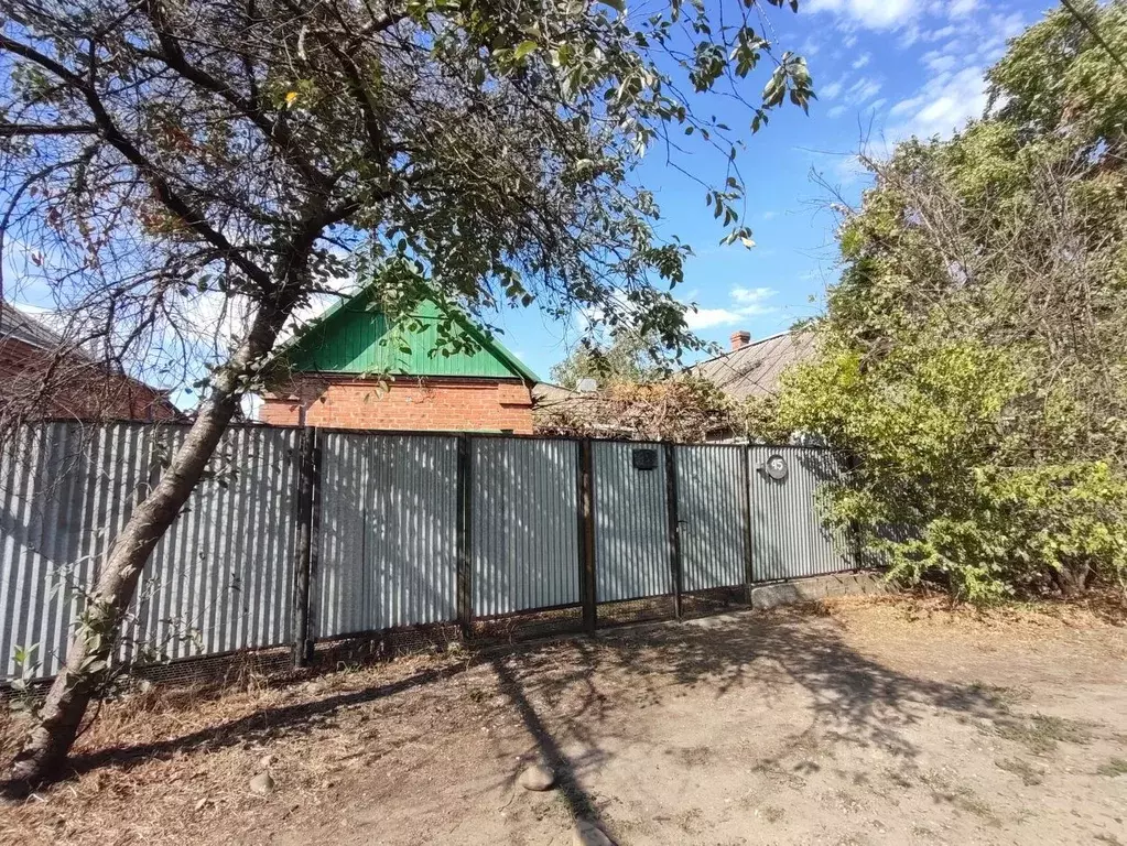 Дом в Краснодарский край, Белореченск ул. Дундича, 47 (92 м) - Фото 1