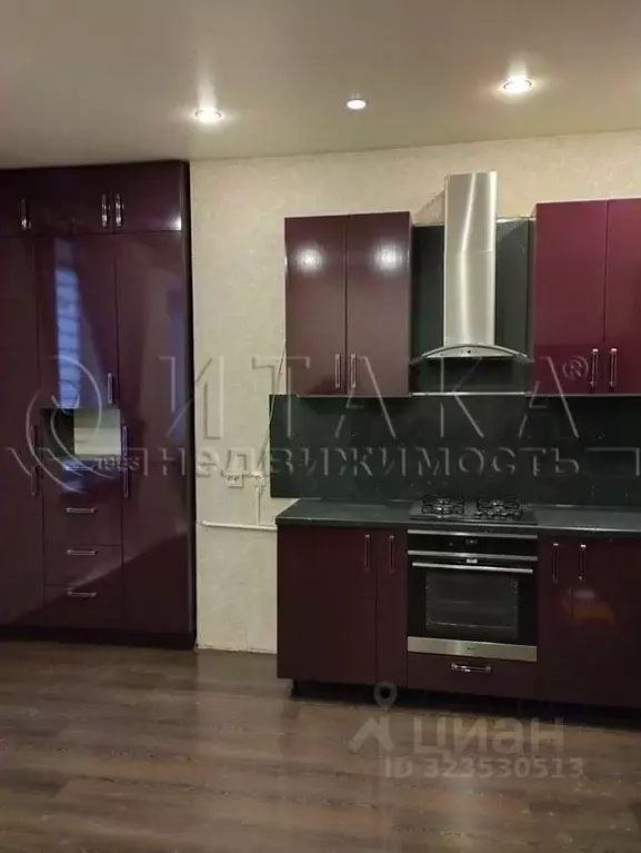 4-к кв. Ленинградская область, Выборг Вокзальная ул., 13 (117.6 м) - Фото 1