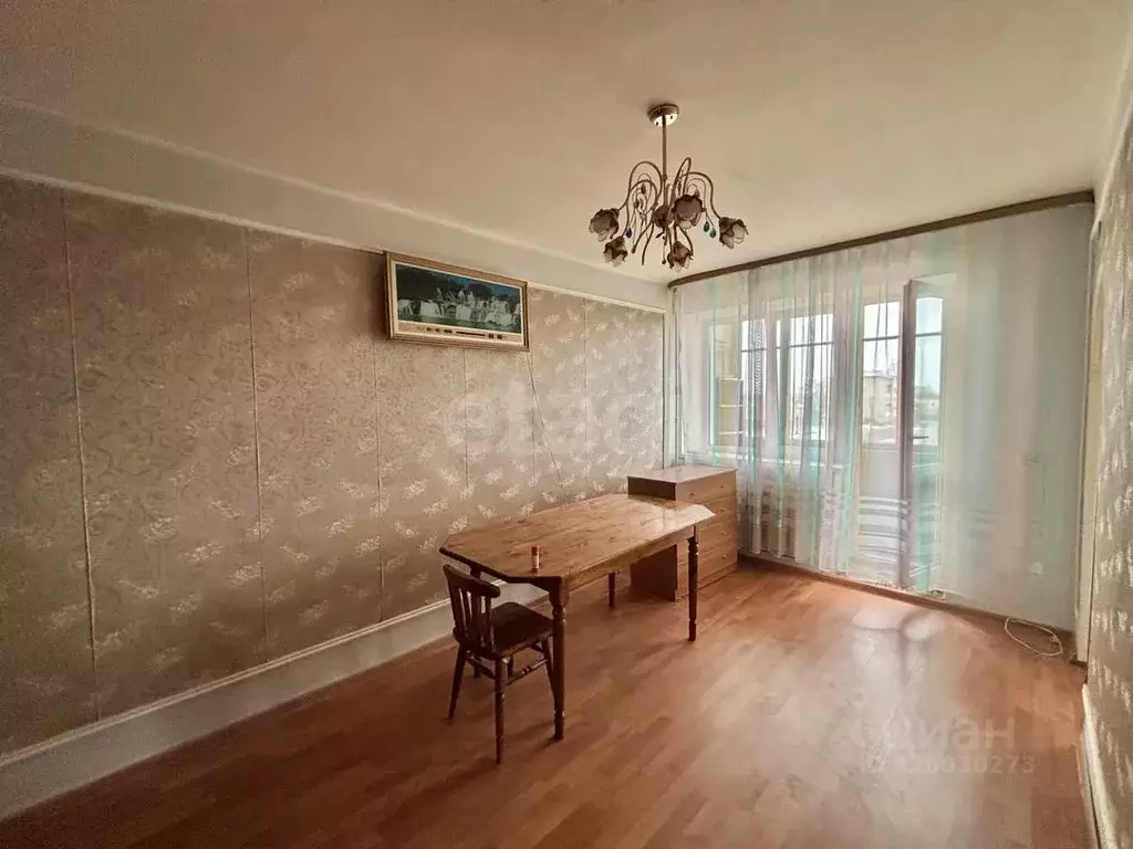 3-к кв. Псковская область, Остров 1 Мая ул., 14/11 (63.6 м) - Фото 1