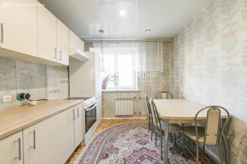 2-комнатная квартира: Екатеринбург, улица Ватутина, 15 (55.6 м) - Фото 2