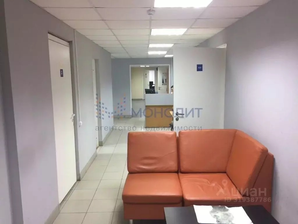 Офис в Нижегородская область, Нижний Новгород ул. Родионова (450 м) - Фото 1