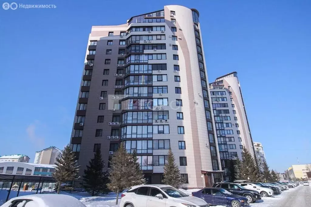 2-комнатная квартира: Барнаул, Змеиногорский тракт, 104М/3 (113.2 м) - Фото 1