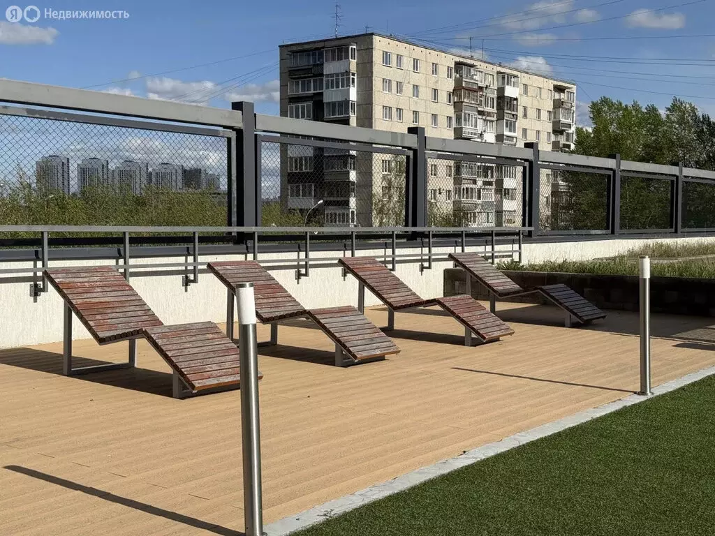 3-комнатная квартира: Екатеринбург, улица Стрелочников, 8А (70.6 м) - Фото 0