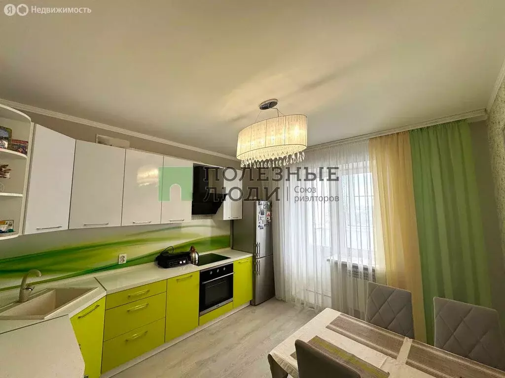 2-комнатная квартира: Орёл, улица Панчука, 83А (62.6 м) - Фото 1