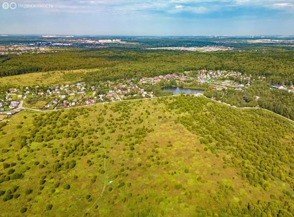 Участок в Наро-Фоминский городской округ, коттеджный посёлок Кедрица, ... - Фото 0