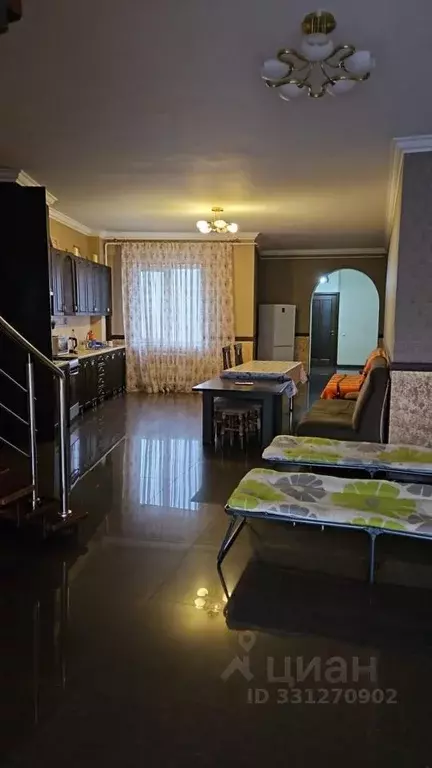 Комната Ставропольский край, Пятигорск ул. Дзержинского, 88 (90.0 м) - Фото 1