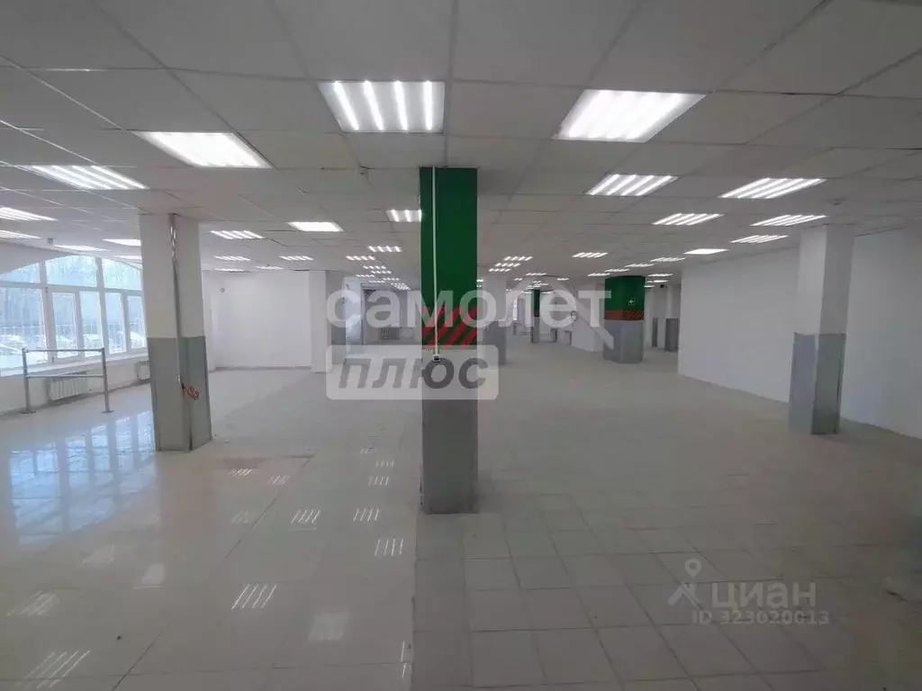 Помещение свободного назначения в Волгоградская область, Волгоград ул. ... - Фото 1