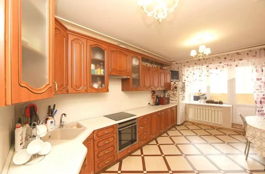 3-к кв. Башкортостан, Уфа Комсомольская ул., 159/1 (105.1 м) - Фото 1