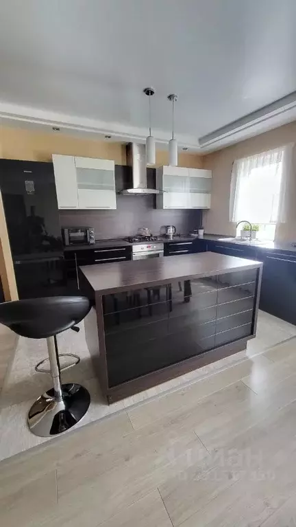 Дом в Оренбургская область, Бузулук ул. Балтийская (170 м) - Фото 2