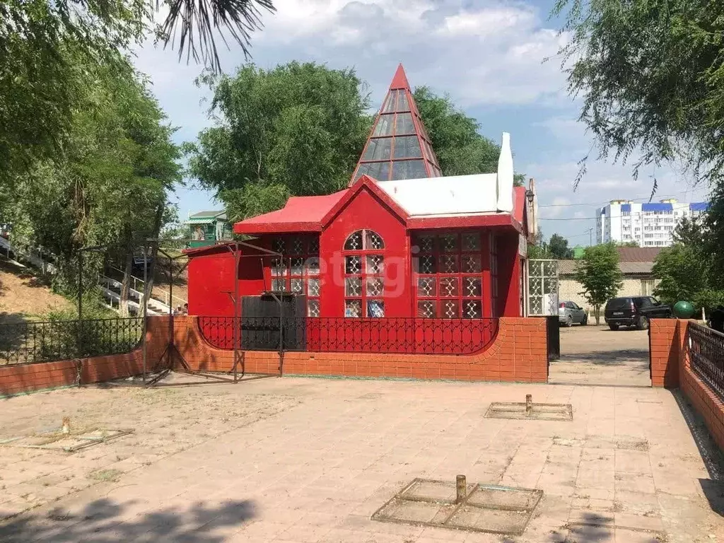 Торговая площадь в Саратовская область, Энгельс Трудовая ул., 2А (35 ... - Фото 1