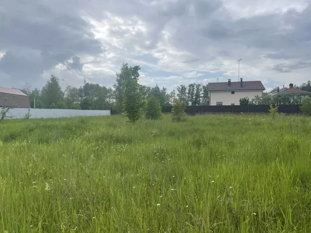 Участок в Московская область, Серпухов городской округ, д. Левашово  ... - Фото 0